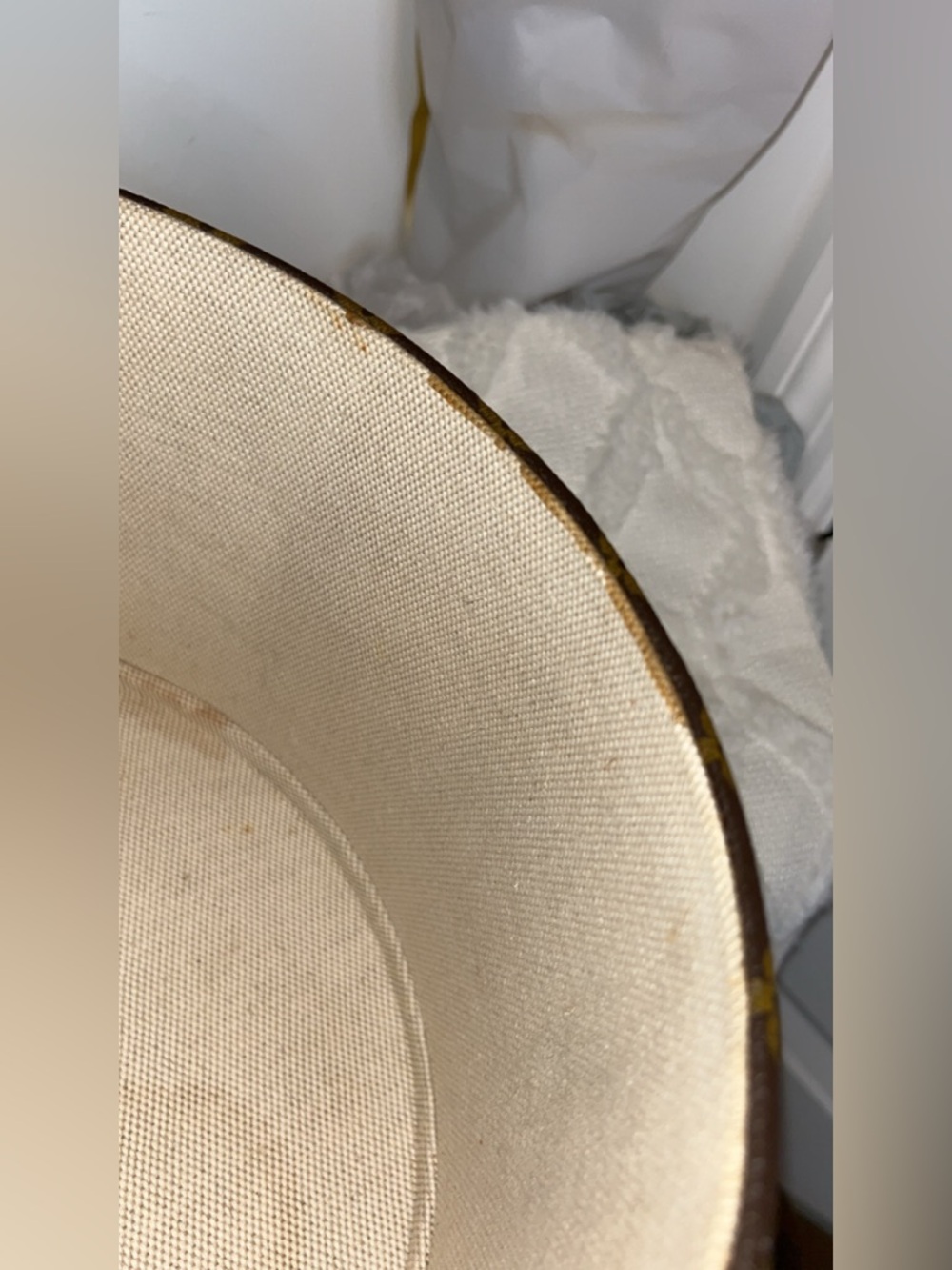 Louis Vuitton Boite Chapo 30  Monogram Round Hat Box - Picture 11 of 16